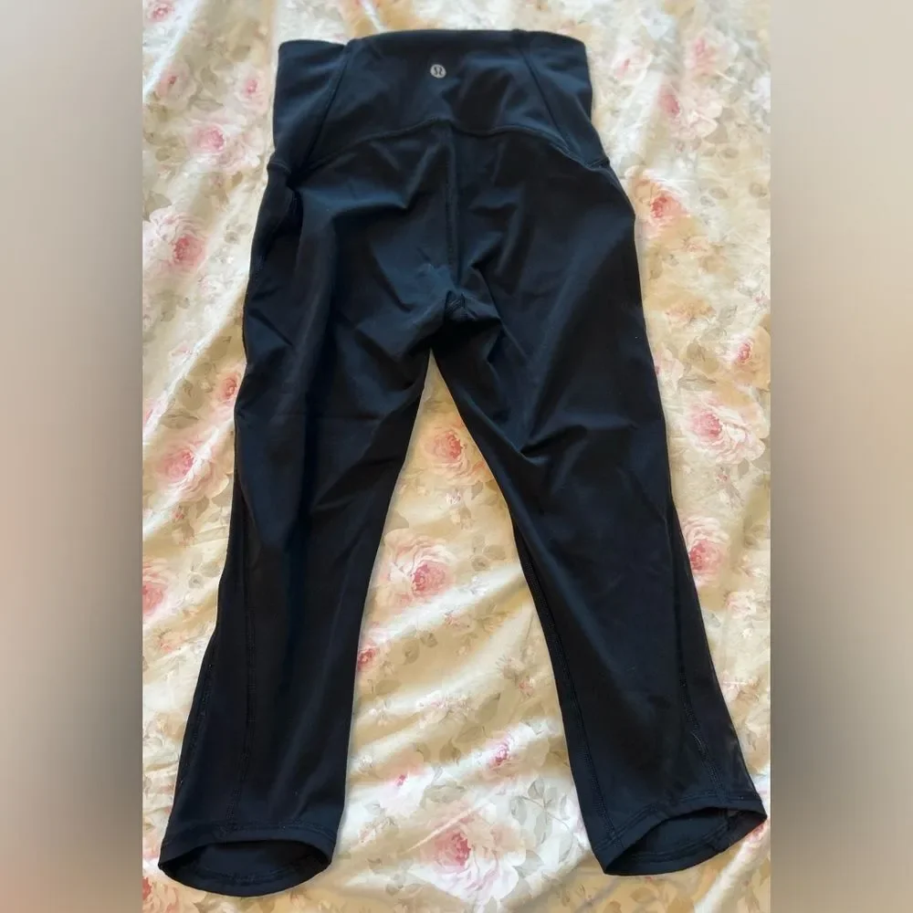 Lululemon Women's Leggings Train Times Crop (17